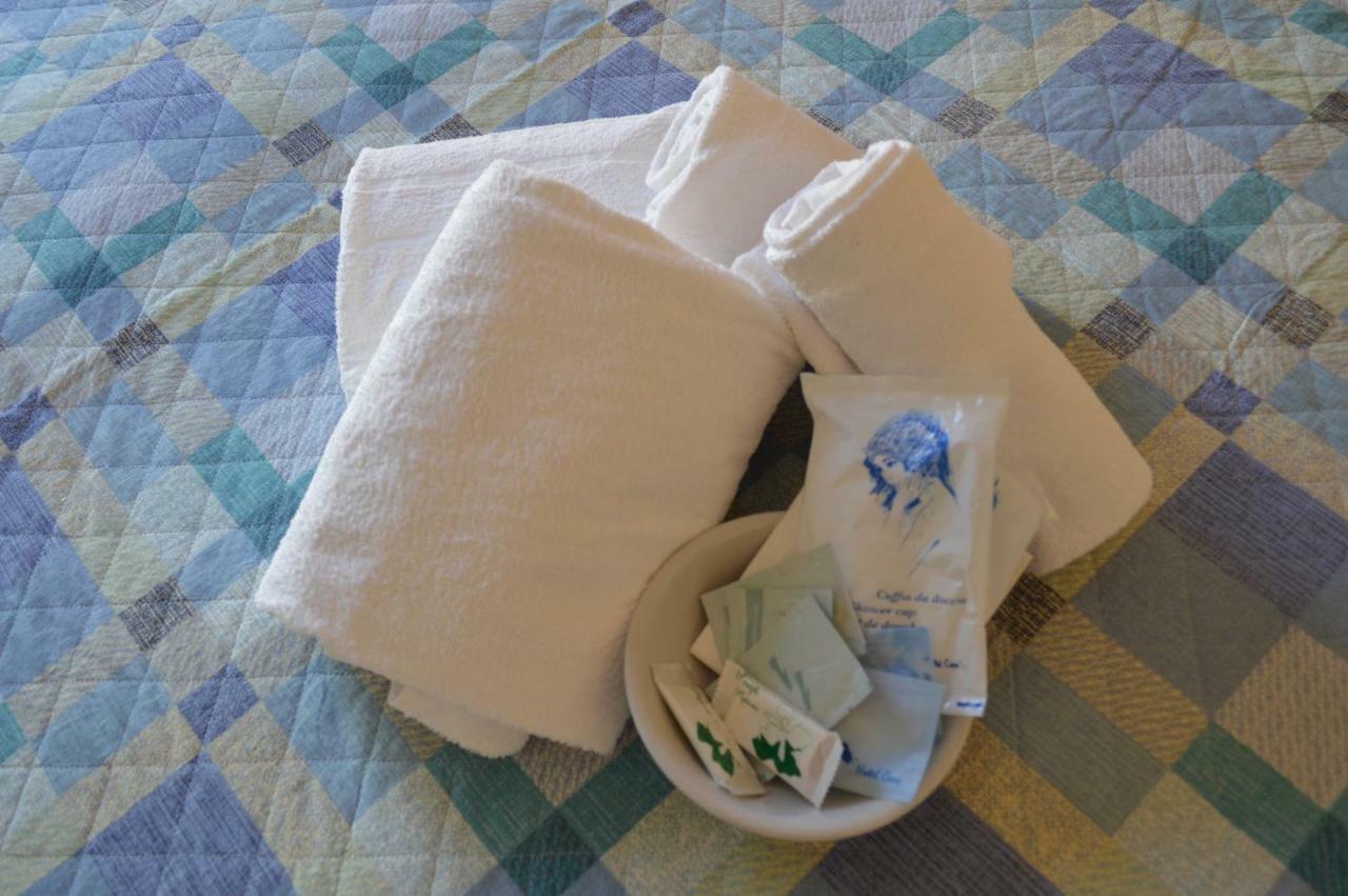 Hotel Lauretta 贝拉里亚-伊贾马里纳 外观 照片